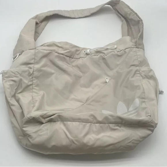 Adidas Cream Puffer Large Carryall Shoulder Bag BLEMISH - Picture 1 of 10